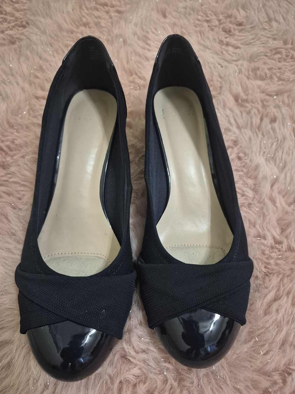 Jones New York Black Patent Toe Ballet Flats with Crossband Detail